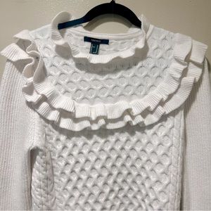 Forever 21  Fall cozy chic Ruffle Knit Sweater Top Sz M